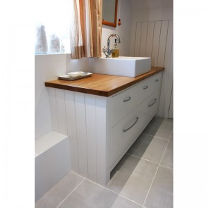 Bespoke bathroom cabinets by Mark Wiliamson Furniture in Dinton